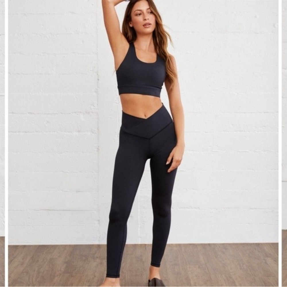 🫟 Women's Black High-Waisted Leggings